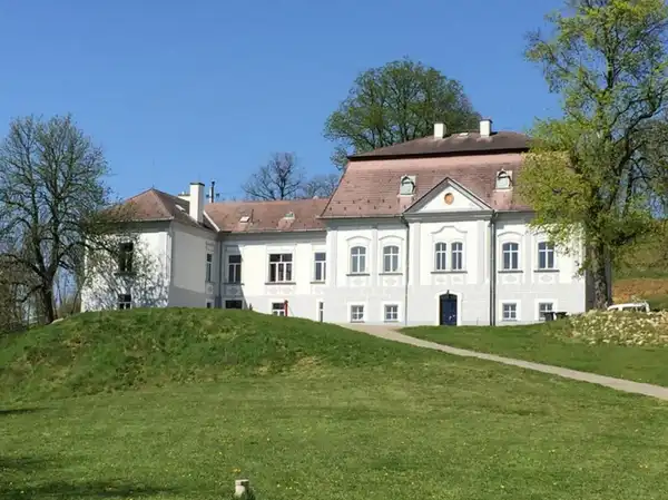 Eladó ingatlan, Legénd 9 szoba 510 m² 808 M Ft
