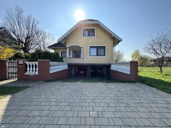 Eladó ingatlan, Levél 5 szoba 157 m² 99 M Ft