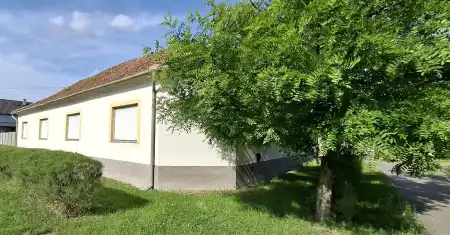 eladó ingatlan, Lőrinci