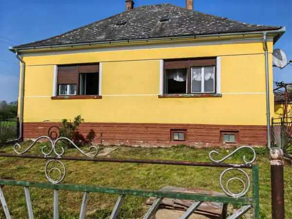 Eladó ingatlan, Magyarszombatfa 4 szoba 149 m² 39 M Ft