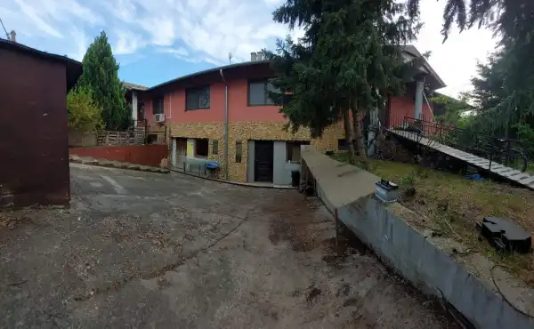 Eladó ingatlan, Majosháza 10+2 szoba 496 m² 172 M Ft