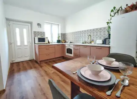eladó ingatlan, Márianosztra