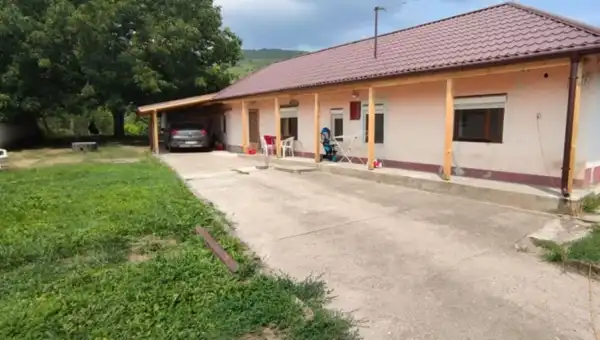 Eladó ingatlan, Markaz 3 szoba 75 m² 52 M Ft