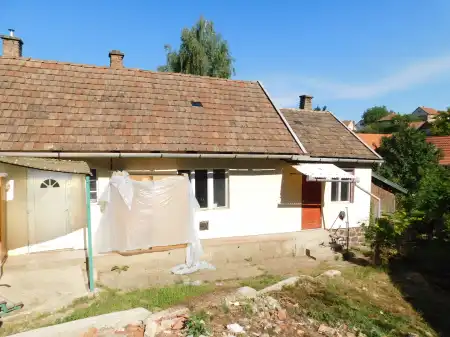 eladó ingatlan, Mátraderecske