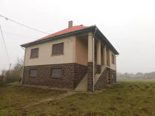 Eladó ingatlan, Mátraderecske 6 szoba 160 m² 25 M Ft