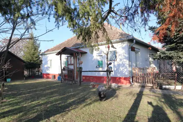 Eladó ingatlan, Mélykút 2 szoba 56 m² 18.9 M Ft