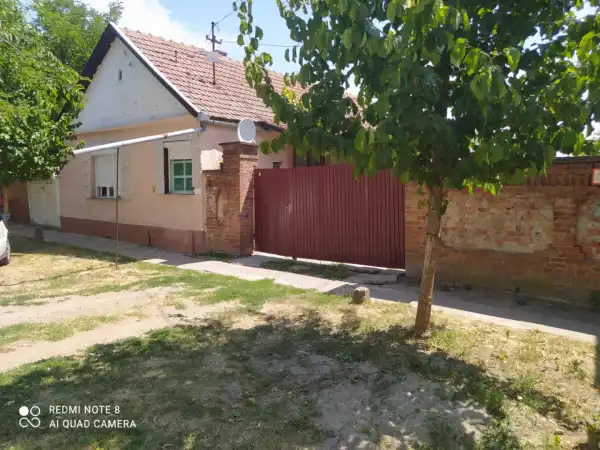 Eladó ingatlan, Mezőgyán 1+3 szoba 80 m² 8 M Ft