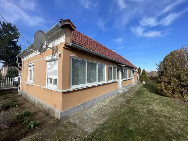 Eladó ingatlan, Mocsa 3 szoba 85 m² 29.5 M Ft
