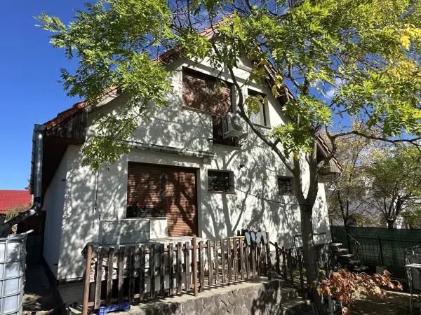 Eladó ingatlan, Mogyoród 5 szoba 127 m² 105 M Ft