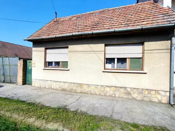 Eladó ingatlan, Mohács 4 szoba 100 m² 32 M Ft