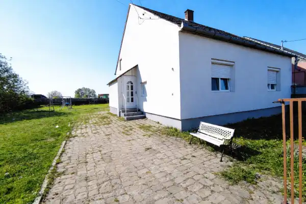 Eladó ingatlan, Mohács 3 szoba 90 m² 33 M Ft