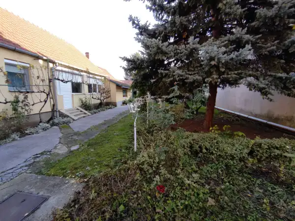 Eladó ingatlan, Mohács 4 szoba 120 m² 50 M Ft