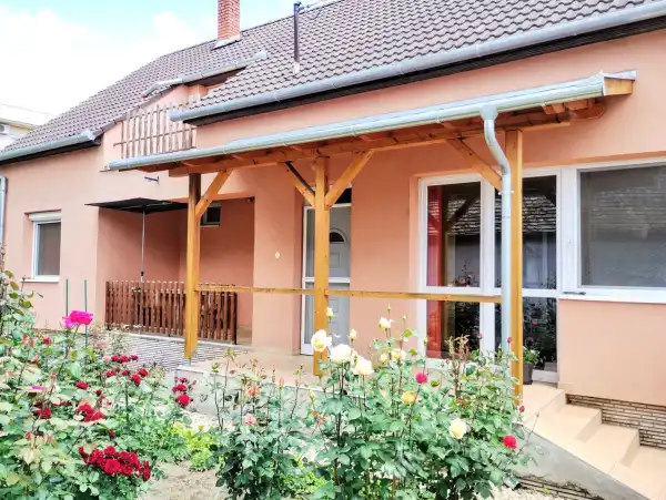 Eladó ingatlan, Mohács 5 szoba 140 m² 58.9 M Ft