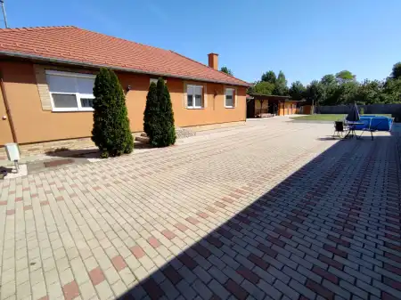 Eladó ingatlan, Mohács 4 szoba 103 m² 95 M Ft
