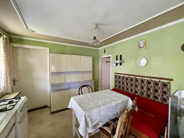 Eladó ingatlan, Mór 2+2 szoba 130 m² 37 M Ft
