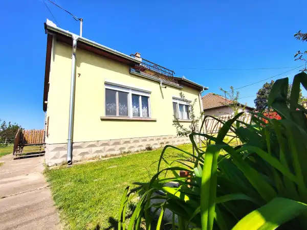 Eladó ingatlan, Mórahalom 3+1 szoba 140 m² 72.8 M Ft