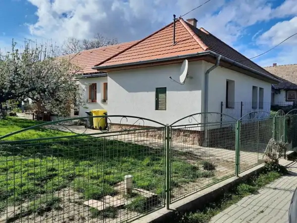 Eladó ingatlan, Nágocs 6 szoba 145 m² 64 M Ft