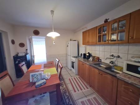 eladó ingatlan, Nagykarácsony