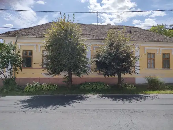 Eladó ingatlan, Nagykőrös 5 szoba 177 m² 47.9 M Ft