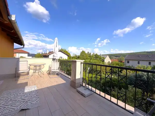 Eladó ingatlan, Nagykovácsi 4 szoba 140 m² 229 M Ft