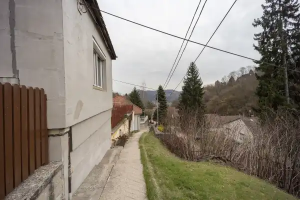 Eladó ingatlan, Nagymaros 2 szoba 56 m² 59.9 M Ft + Áfa