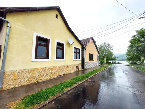 Eladó ingatlan, Nagymaros 1+2 szoba 91 m² 31 M Ft