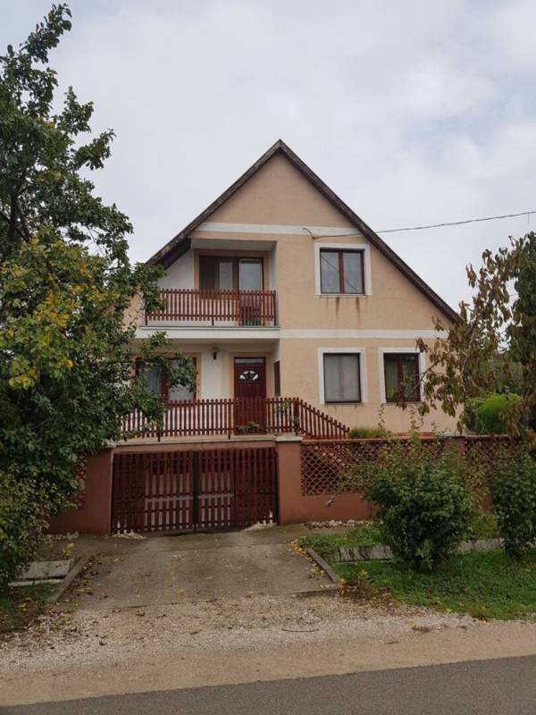 eladó ingatlan, Nagyvenyim