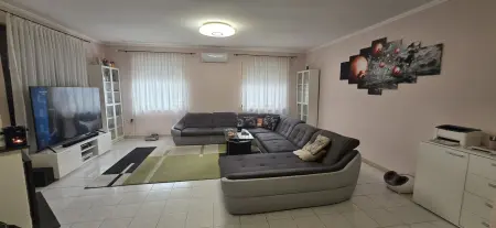 eladó ingatlan, Nagyvenyim