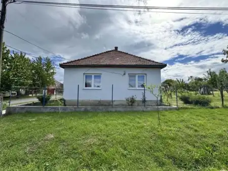 eladó ingatlan, Nézsa