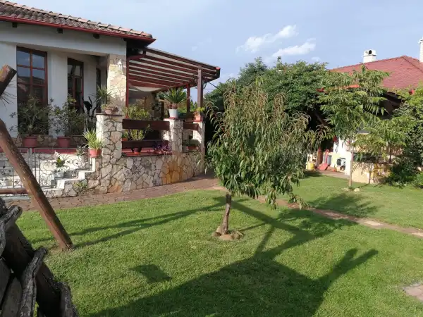 Eladó ingatlan, Nyíregyháza 4+1 szoba 190 m² 99.9 M Ft