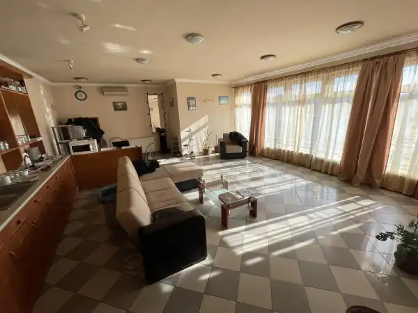 Eladó ingatlan, Nyíregyháza 6 szoba 318 m² 120 M Ft