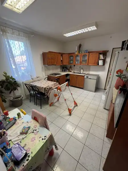 eladó ingatlan, Nyíregyháza