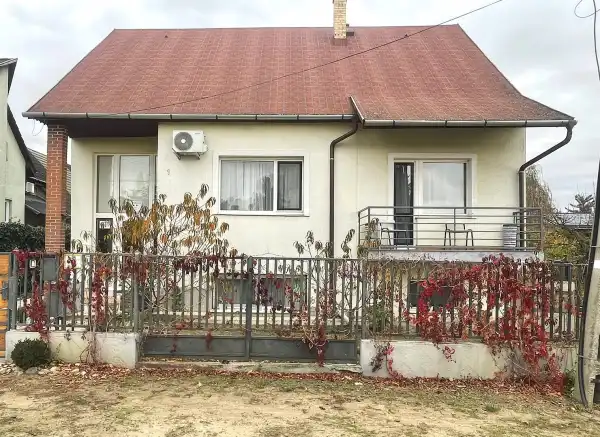 Eladó ingatlan, Nyíregyháza 5 szoba 140 m² 130 M Ft