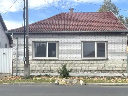 eladó ingatlan, Nyíregyháza