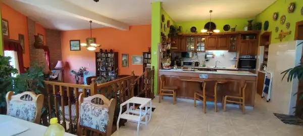 Eladó ingatlan, Őrbottyán 9 szoba 292 m² 145 M Ft