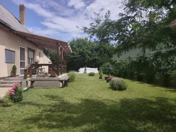 Eladó ingatlan, Örkény 3 szoba 111 m² 58.8 M Ft