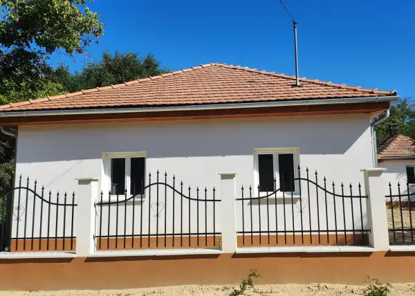 Eladó ingatlan, Örkény 2 szoba 72 m² 39.9 M Ft