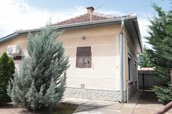 Eladó ingatlan, Orosháza 2 szoba 120 m² 25 M Ft