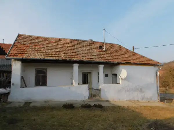 Eladó ingatlan, Ostoros 2 szoba 70 m² 16.9 M Ft