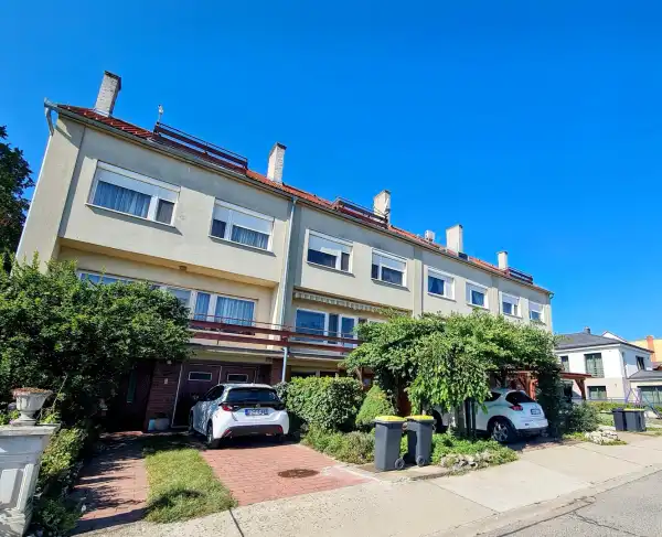 Eladó ingatlan, Paks 3+2 szoba 168 m² 84.9 M Ft