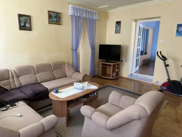 Eladó ingatlan, Paks 4 szoba 150 m² 69.9 M Ft