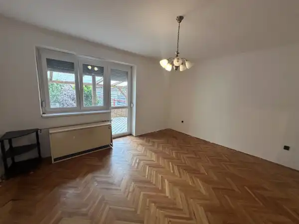 Eladó ingatlan, Paks 3 szoba 75 m² 64.9 M Ft