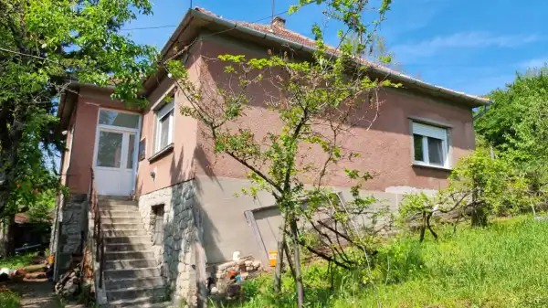 Eladó ingatlan, Paks 3 szoba 178 m² 46.9 M Ft