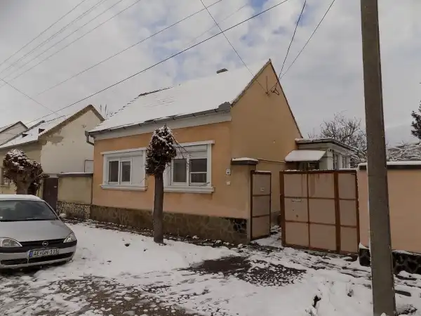 Eladó ingatlan, Pápa 3 szoba 118 m² 59.5 M Ft