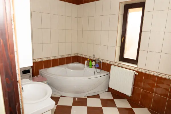 Eladó ingatlan, Pásztó 3 szoba 167 m² 82.5 M Ft