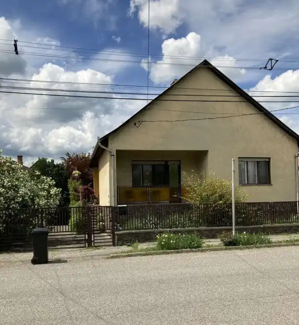 Eladó ingatlan, Pásztó 3 szoba 140 m² 62.9 M Ft