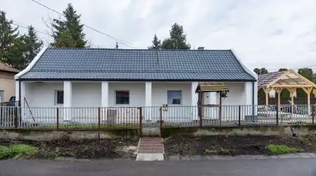 eladó ingatlan, Pásztó