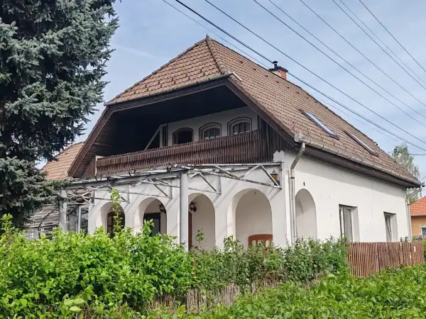 Eladó ingatlan, Pásztó 4 szoba 265 m² 39.5 M Ft