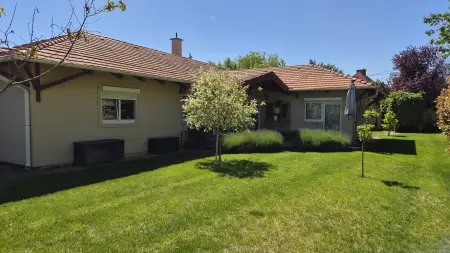 Eladó ingatlan, Páty 4 szoba 159 m² 165 M Ft