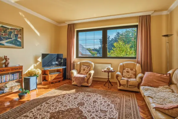 Eladó ingatlan, Pécel 5+1 szoba 205 m² 139.9 M Ft